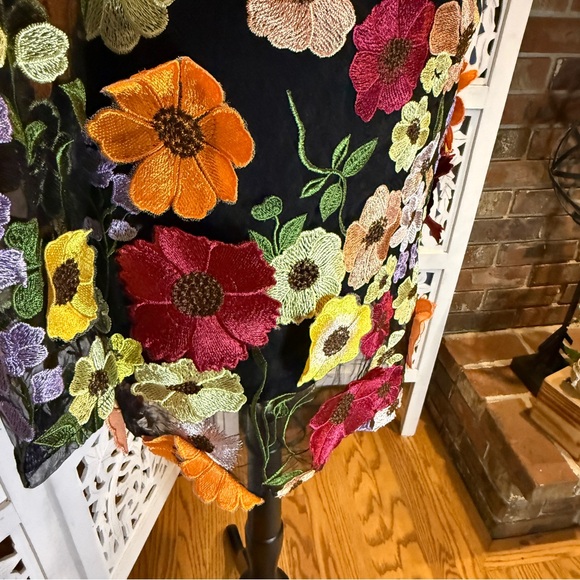 Floral Embroidered Long Sleeve Dress Sz S - Picture 6 of 10